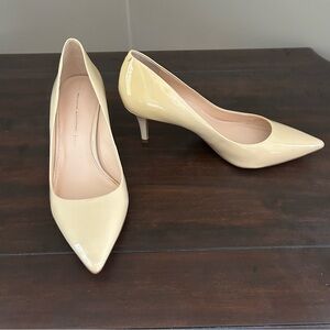 Banana Republic Kinsley patent leather pumps